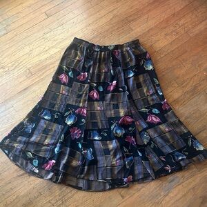 vintage midi skirt. black plaid & floral.